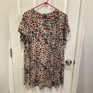 Torrid leopard print tunic top shirt hi-lo rainbow Lisa Frank -esque 1X 14 - 16